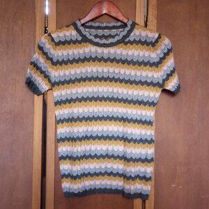 Loosely-woven Retro-Style Shirt Size M